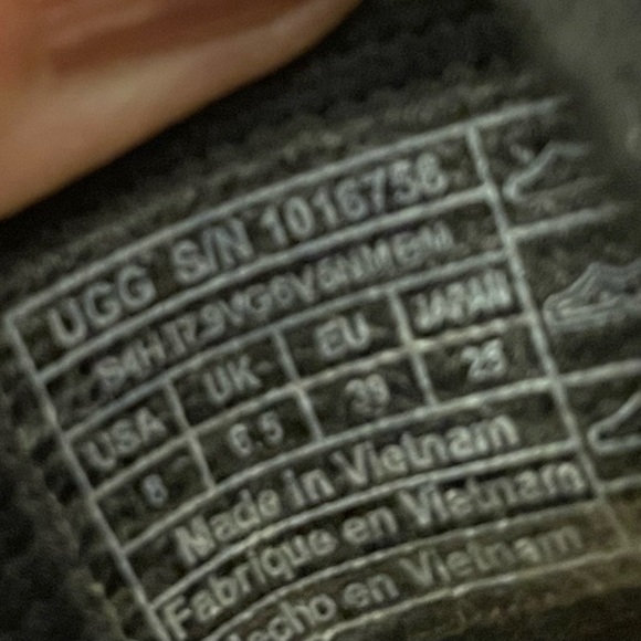 UGG Soft Flats - Picture 7 of 7